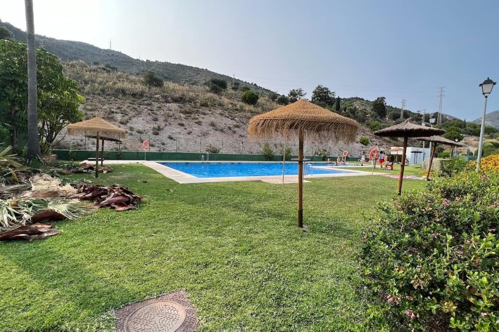 Vistas Mar Y Montana Apartment Беналмадена Екстериор снимка